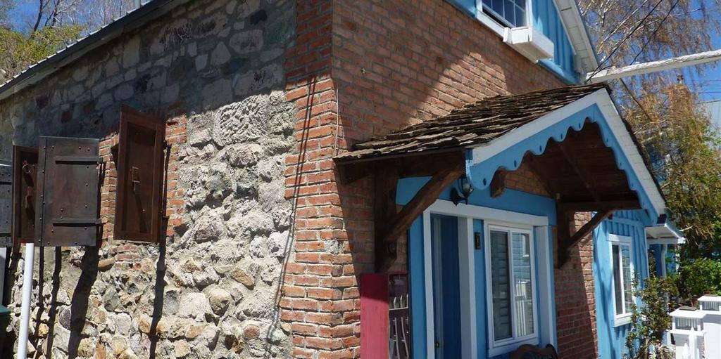 Sugarloaf Mountain Motel Virginia City Kültér fotó